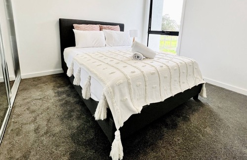 Austral House | Brand New Modern 4 Br Home in Austral
