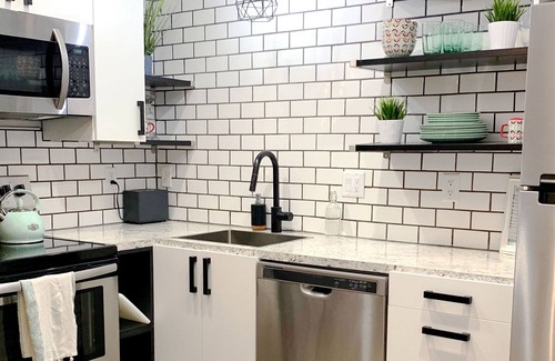Idaho Falls House | BRAND-NEW Modern Farmhouse Guest Suite