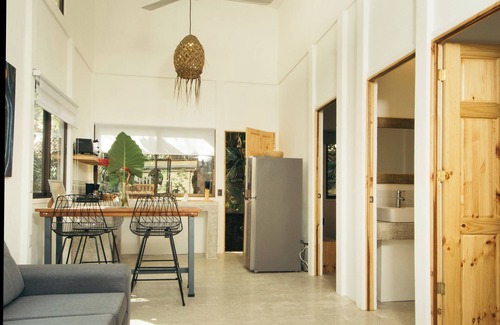 Cerro Plano House | 🐚 BRAND NEW MODERN 🐚 Home #2 Seconds from Beach