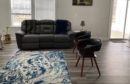 Black River House | Brand New Modern Home Getaway