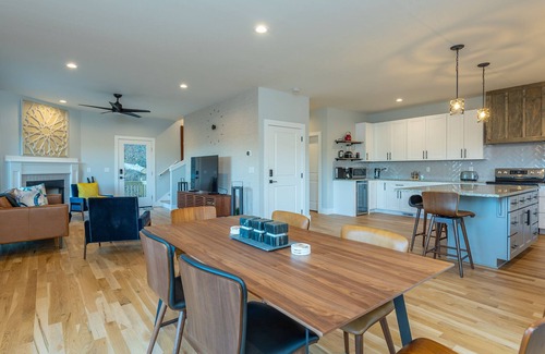 Weaverville House | Brand New! Modern Mountain Retreat w/Stunning Views