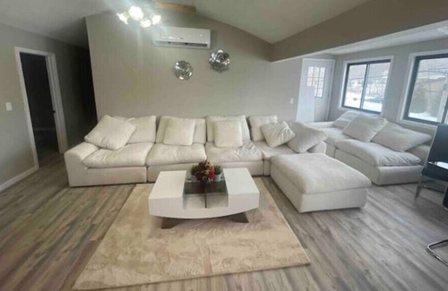Harveys Lake Apartment | Brand New Modern stay in Harvy Lake PA