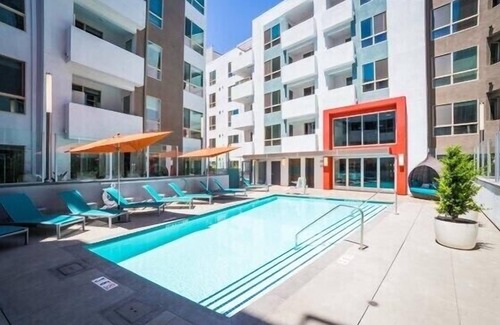 Little Tokyo House | Brand New Modern Zen Dwelling DTLA Fashion District