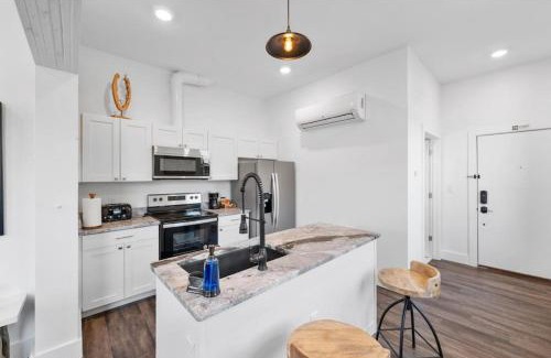 Over-the-Rhine Apartment | Brand New on the Streetcar line
