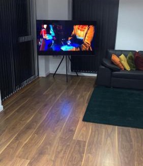 West Thurrock Apartment | Brand New One Bed Luxury Flat No Parties No Events
