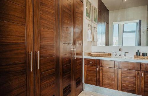 La Puntilla Apartment | Brand new PH Relaxing is a must