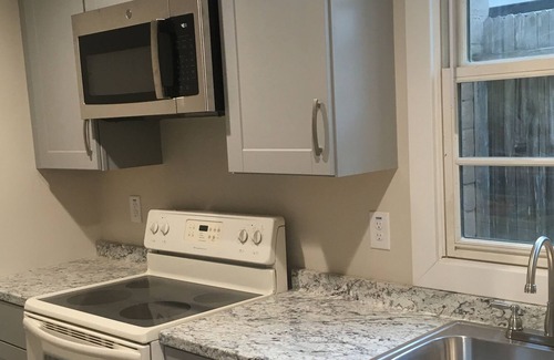 Salinas House | Brand New Private Studio