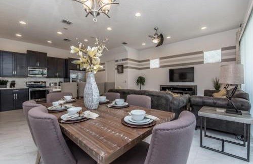 Sandy Ridge House | Brand New Resort 4 Bed 4 Bath With Splash Pool townhouse