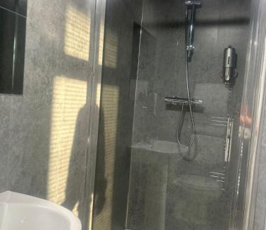 Hartlepool Apartment | Brand new room Grosvenor suites 1