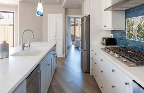 Shell Beach House | Brand New Shell Beach House 2br/2ba