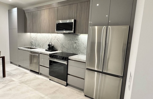 Cedarvale House | Brand new spacious apartment