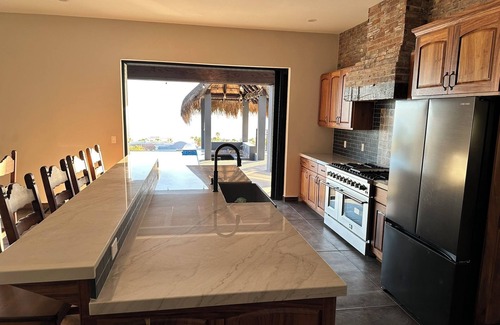 Los Barriles House | BRAND NEW - Spacious 5-bedroom house with WiFi, AC in Los Barriles SLEEPS 16