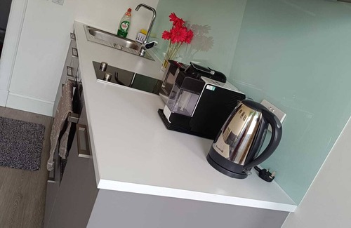 Laurieston Apartment | Brand New Studio Flat Located in the old town of Edinburgh.