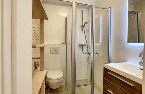 Gare Apartment | Brand New Studio in City Center