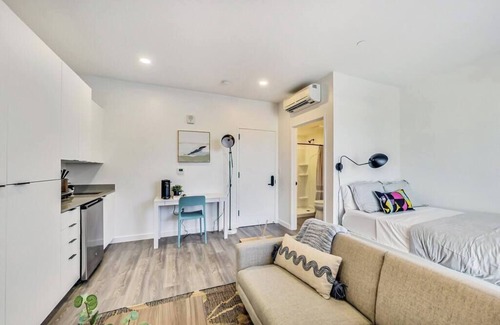 East Peralta Apartment | Brand New Stylish Studio Suite Near Downtown!