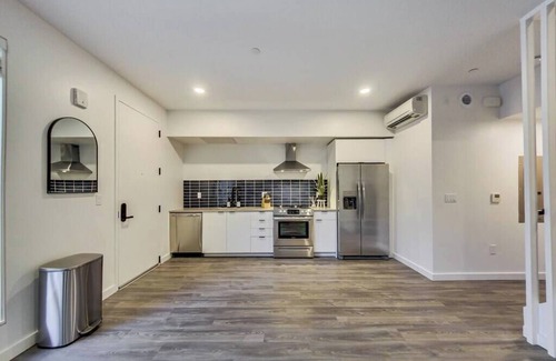 East Peralta Apartment | Brand New Stylish Studio Suite Near Downtown!