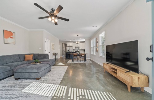 Crosstown House | Brand NEW Townhome - Gated, Close 2 DT& Midtown