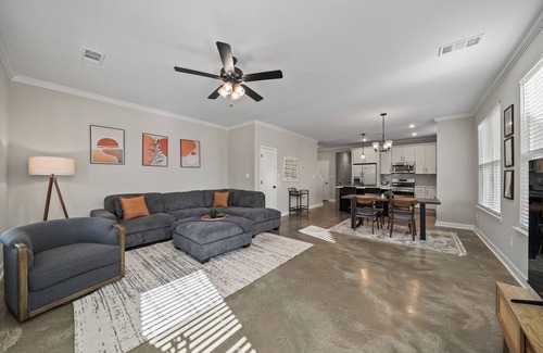 Crosstown House | Brand NEW Townhome - Gated, Close 2 DT& Midtown