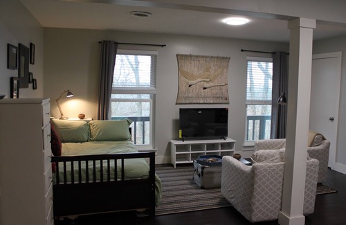 Red Bank Apartment | Brand new traveling professional suite.