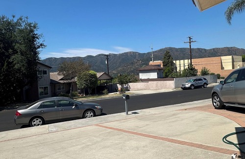 La Crescenta-Montrose Apartment | Brand new luxurious studio close to Hollywood and Universal Studio.