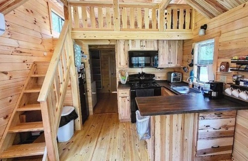 Athens Cabin | Brand new waterfront cabin in Vermont!