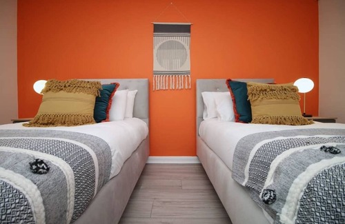 Harbourside Apartment | Brandon Hill Villa (with private terrace)