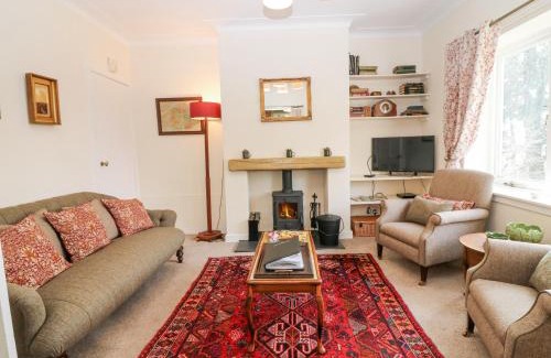 Perth House | Branklyn Garden Cottage