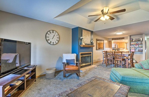 Branson West Apartment | Branson Area Condo with Pool and Fishing Lake Access!