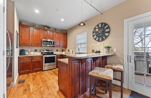 Branson House | Branson Hills Exclusive Walk-In Vacation Home - 2BD - Sleeps 6 - Great Location!