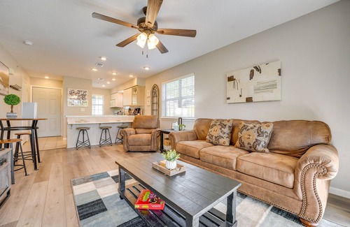 Branson Condo | Branson Retreat w/Pool Access ~ 3 Mi to Dtwn