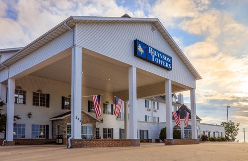 Branson Hotel | Branson Towers Hotel