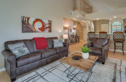 Table Rock Apartment | Branson Vacation Rental with Pools and Hot Tub!