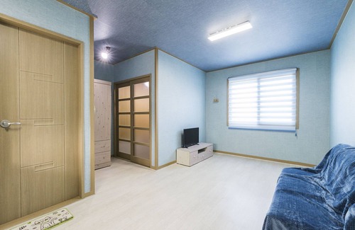 Namwon House | Brassica Flower Pension