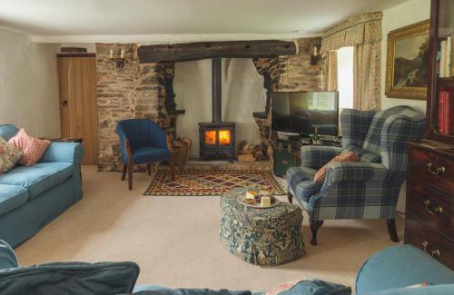 Brayford House | Bratton Mill Farmhouse