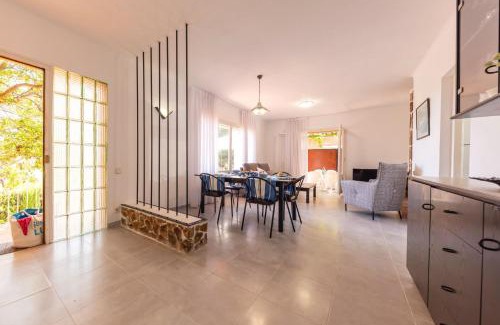 Sant Feliu de Guixols Villa | Bravissimo Vil·les Brusi A S'Agaró
