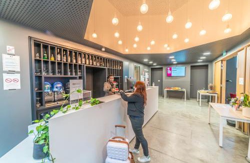 Aubervilliers Apartment | Break and Home Campus Condorcet Maison des chercheurs