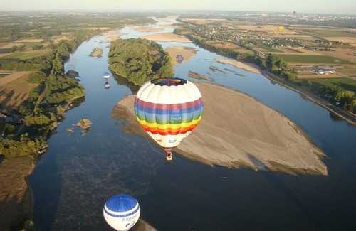 Saumur Apartment | Break in the center of Saumur superb castle view
