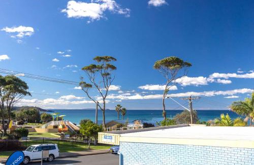 Mollymook Apartment | Breakers 2