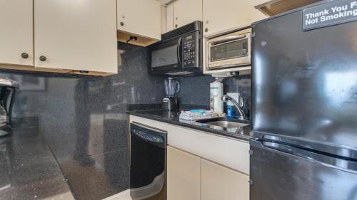 North Forest Beach Villa | Breakers Condo with Ocean & Pool Views, Walk to Beach, Shops