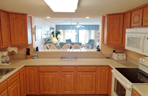 Destin Condo | "Breakers East 205"~Spacious 2BR/2BA Gulf Front Condo Beach setup included