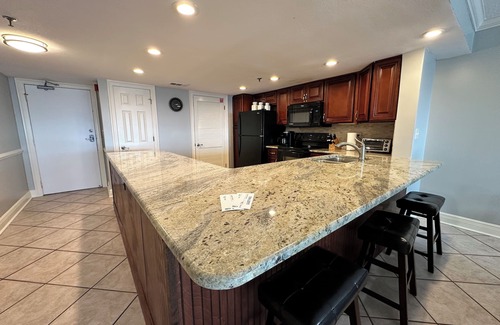 Destin Condo | "Breakers East 405" Gulf Front 2BR/2BA Beach setup included