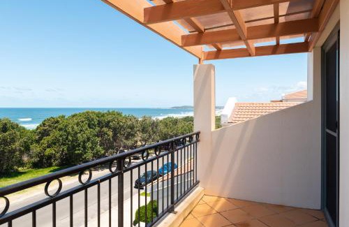 Yamba House | Breakers Unit 1 10 - LJHooker Yamba