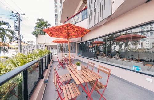 Downtown Santo Domingo Apartment | Breakfast Included at Regatta Living 505