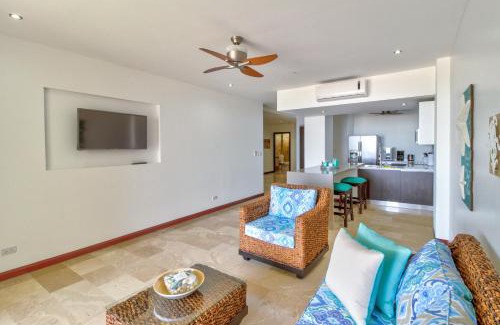 Barrio Los Faroles Apartment | Breakwater Point 602