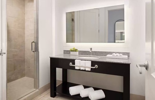 St. Pete Beach Hotel | Breath of Fresh Air! Balcony, Outdoor Pool, Close to Pass-A-Grille Dog Beach