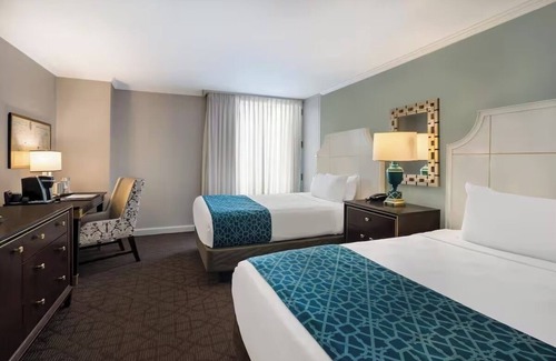 French Quarter Resort | Breath of Fresh Air! Breakfast for 2 included. Pets Allowed!