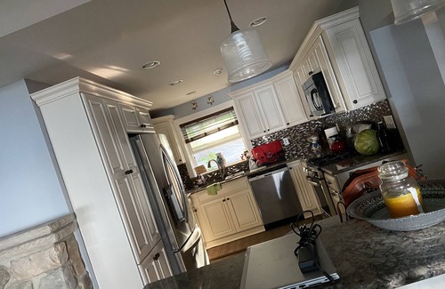 Teall Beach House | Breath taking lake view rental just minutes away from Seneca lake wineries!