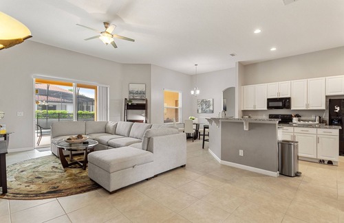 Loughman Villa | Breathe Easy At Solterra Resort By Shine Villas 5 Bedroom Condo