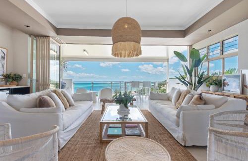 Brisbane Waterfront House | Breathe On Moreton will take your breath away