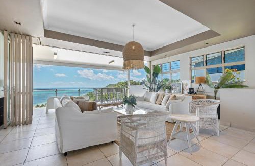Brisbane Waterfront House | Breathe On Moreton will take your breath away
